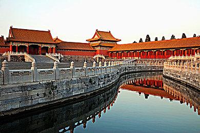 CDPR总监：《赛博朋克2077》不太适合抢先体验模式